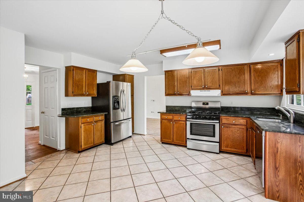 14408 Rockymount Court photo 16