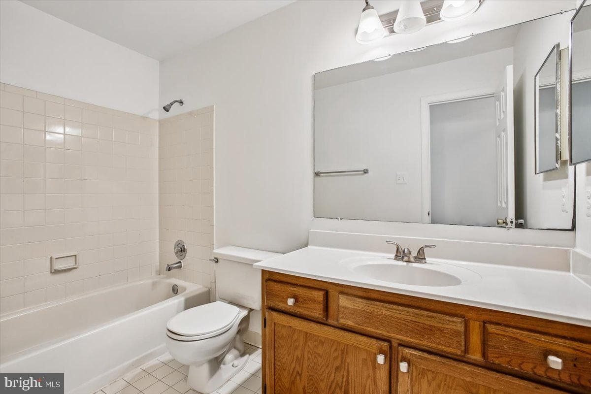 14408 Rockymount Court photo 35
