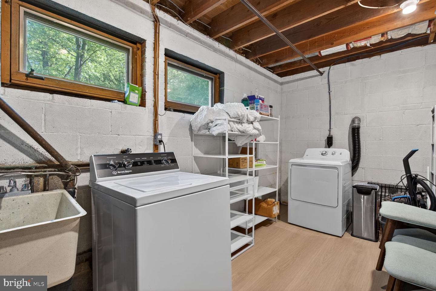 12128 Basset Lane photo 31