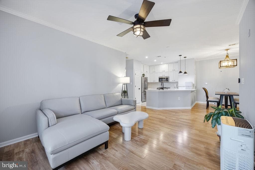5106 Travis Edward Way #c photo 23