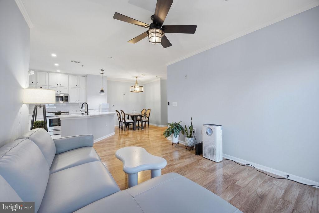 5106 Travis Edward Way #c photo 24