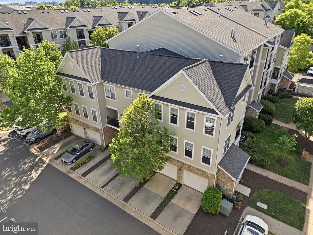 5106 Travis Edward Way #c photo 4