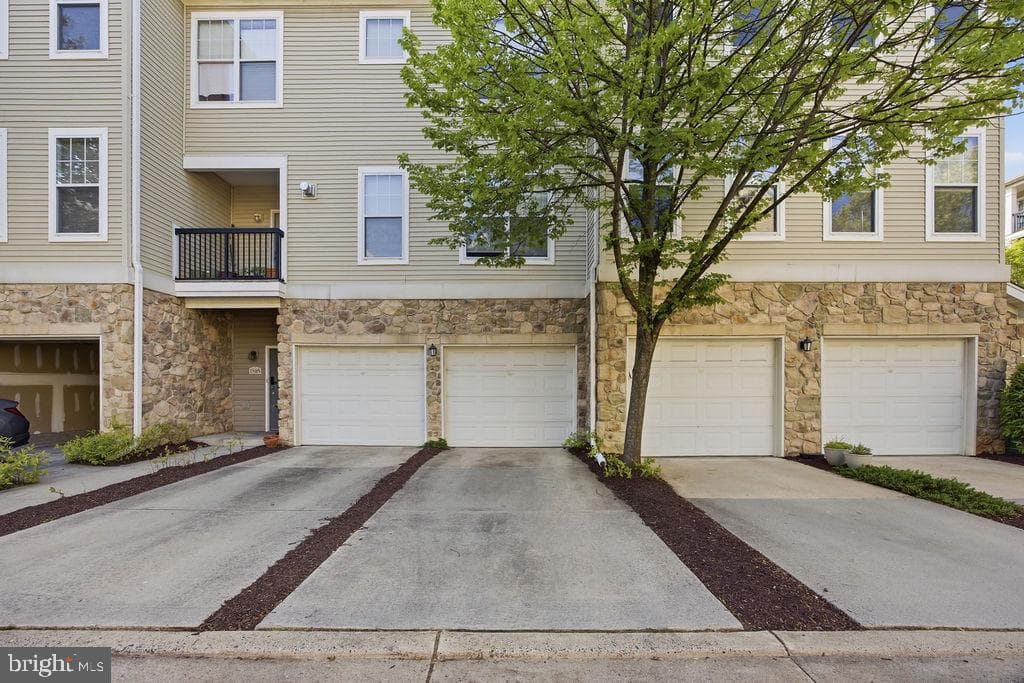 5106 Travis Edward Way #c photo 6