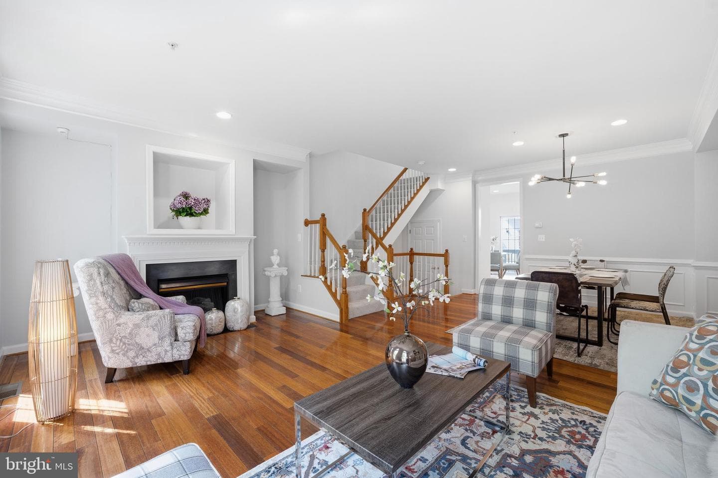 8894 Ashgrove House Lane photo 12