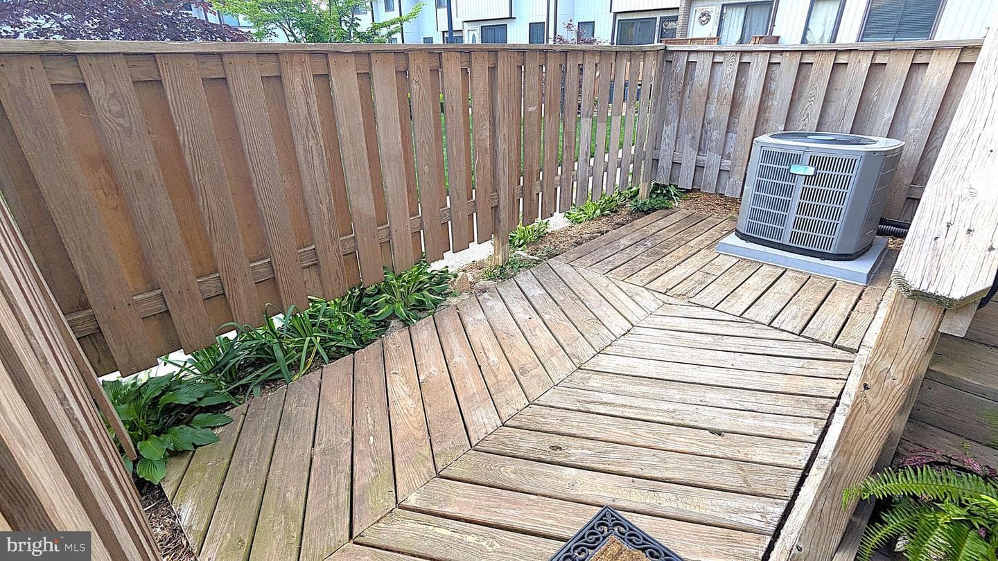 1667 Westwind Way #1667 photo 7