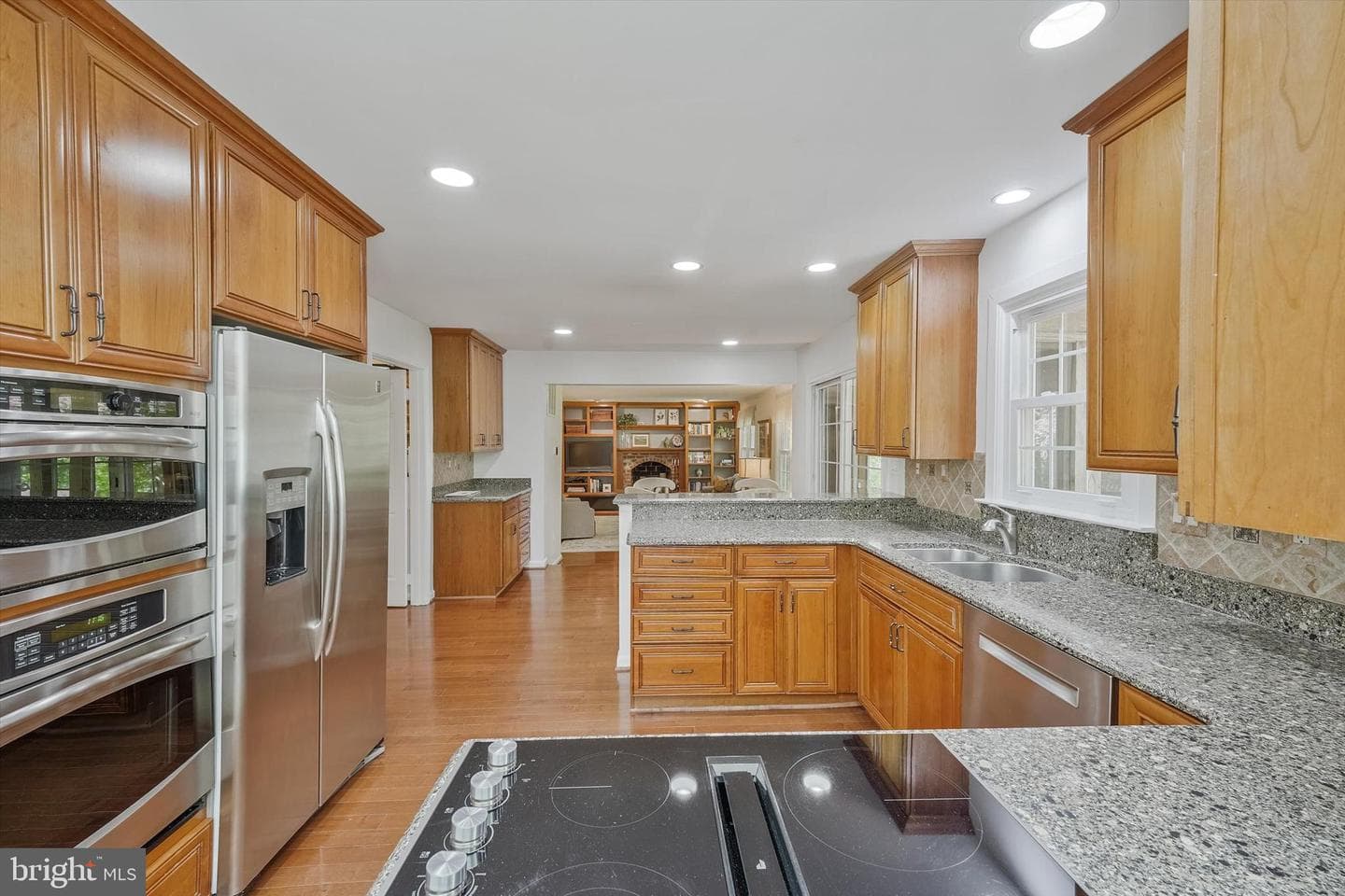 5932 Innisvale Drive photo 10