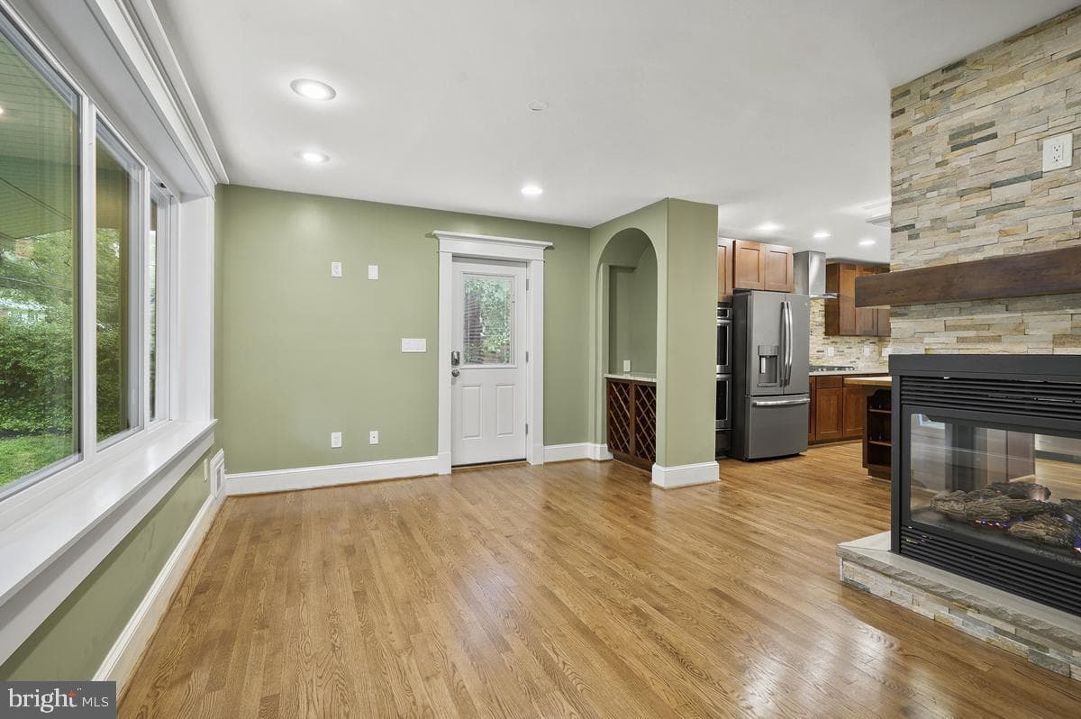 3903 Ivydale Drive photo 8