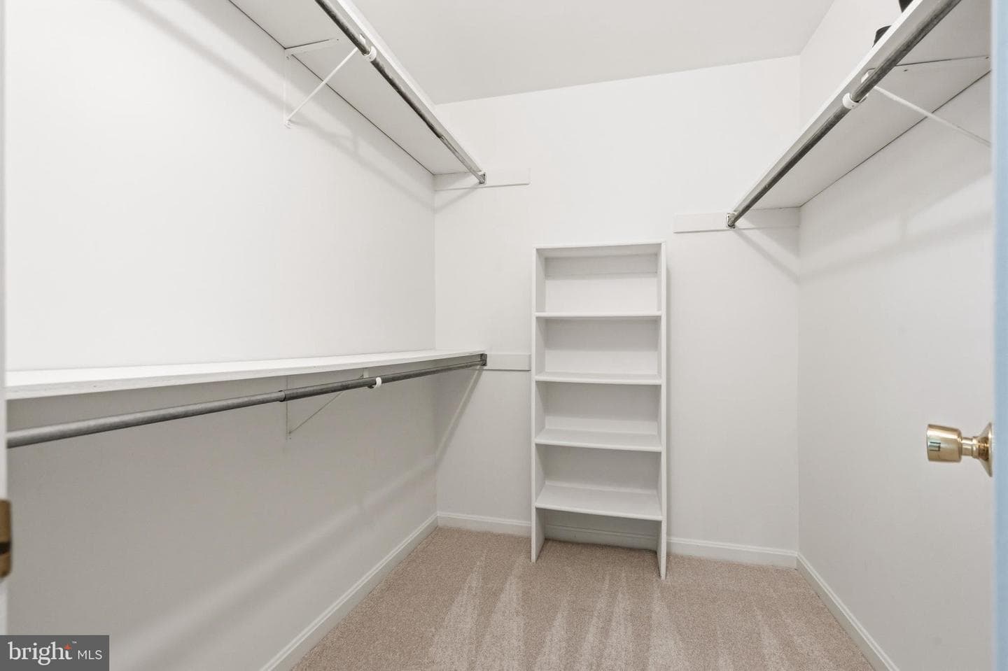 10026 Oakton Terrace Road photo 26