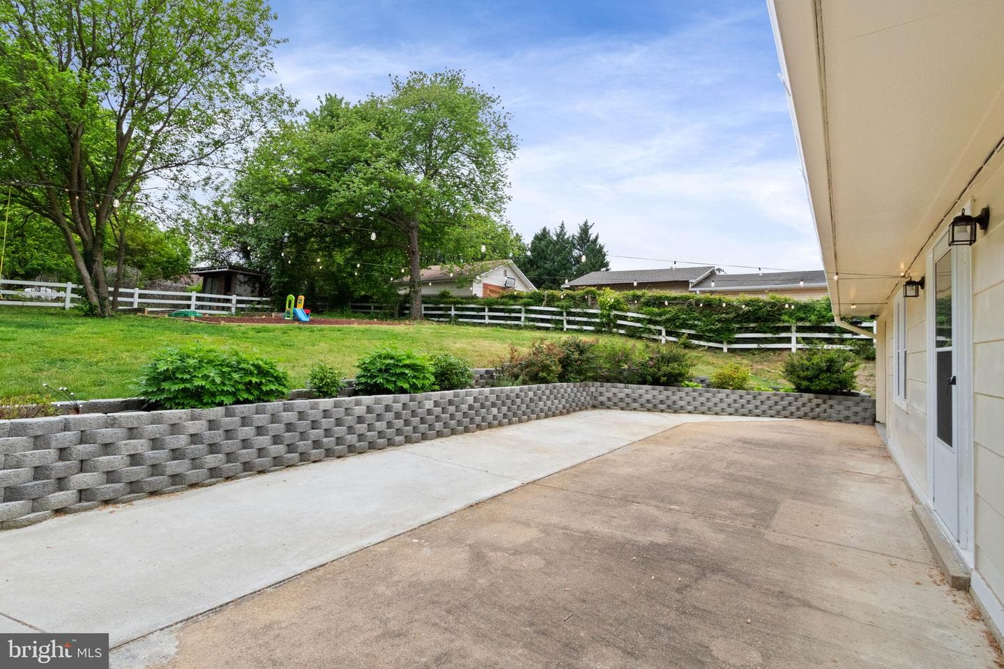 6451 Fairland Street photo 39