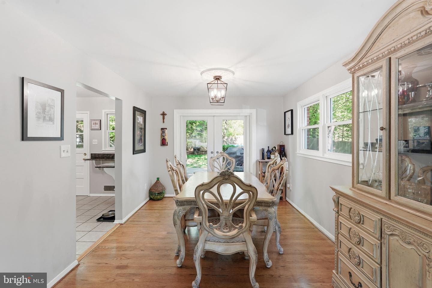 5414 Queensberry Avenue photo 11