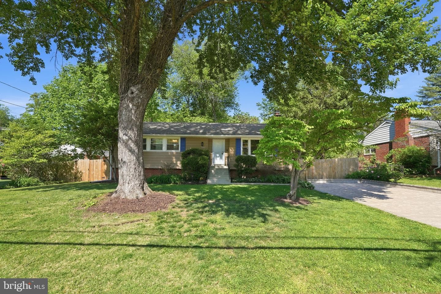 5414 Queensberry Avenue photo 4