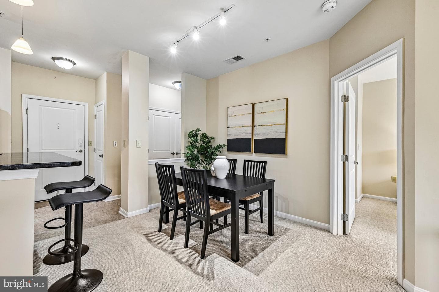2665 Prosperity Avenue #351 photo 8