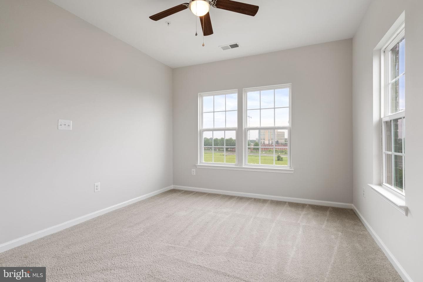 13748 Atlantis Street photo 22