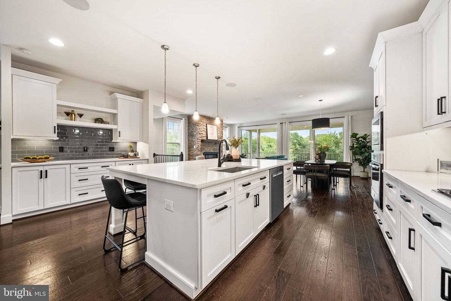 6409 Beatles Lane #8 photo 6