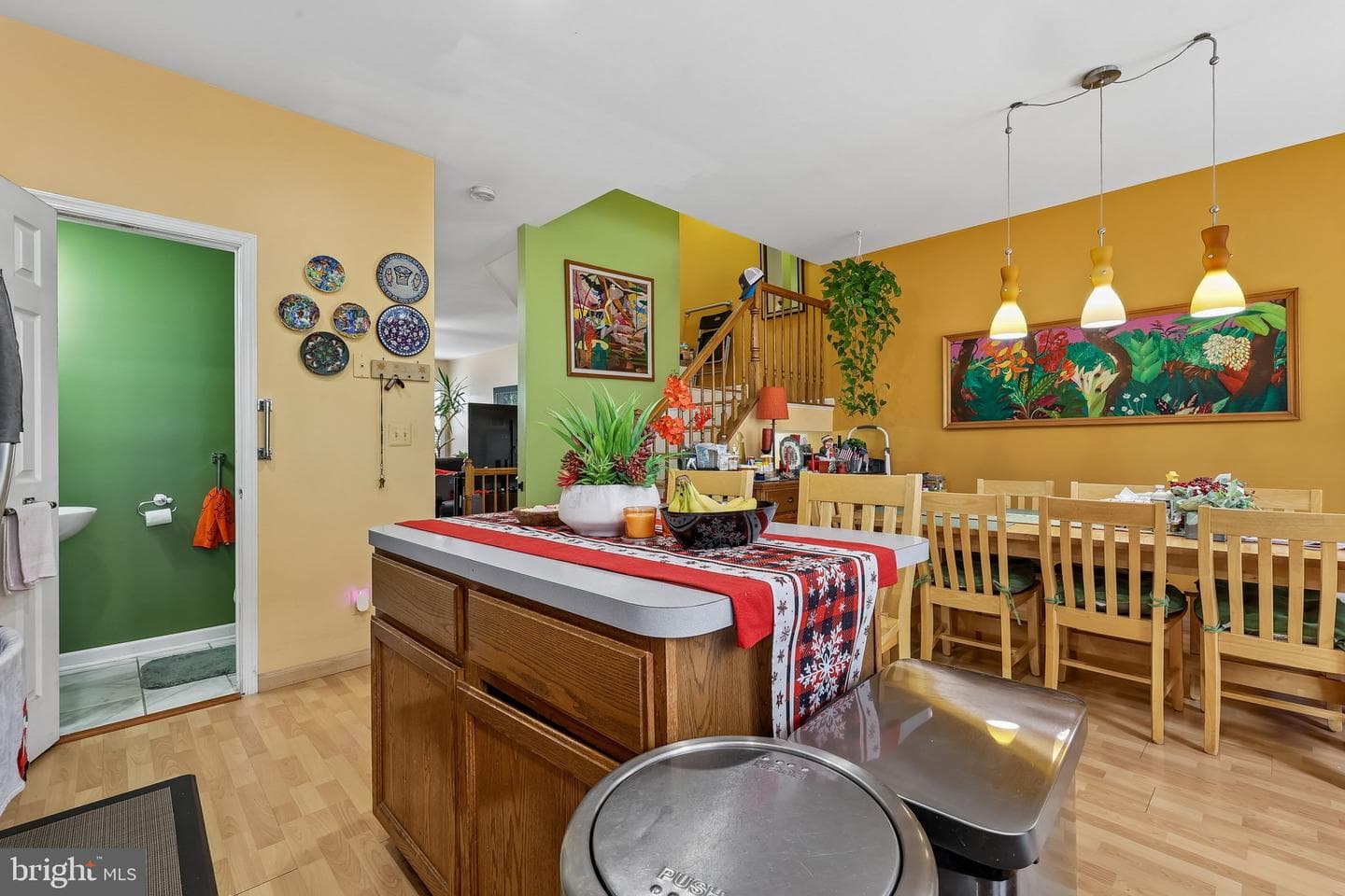 2525 James Madison Circle photo 6