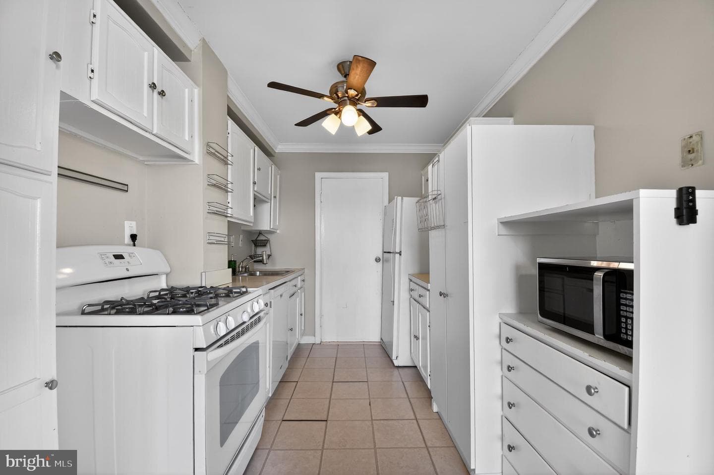 6641 Wakefield Drive #612 photo 4