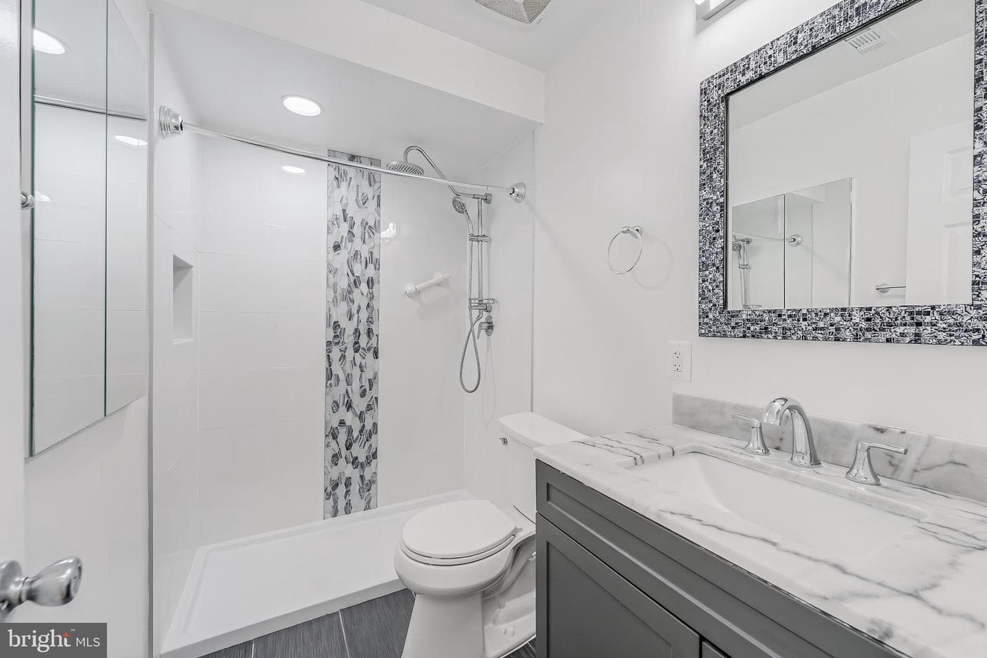 11619 Vantage Hill Road #2a photo 15