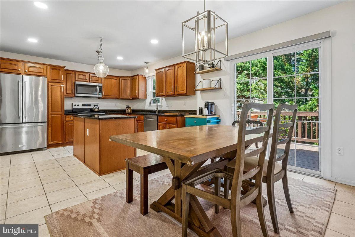 2022 Pieris Court photo 16