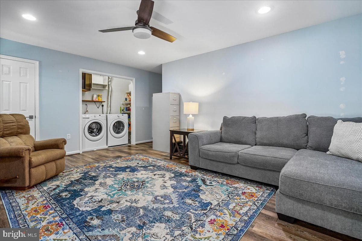 2022 Pieris Court photo 39