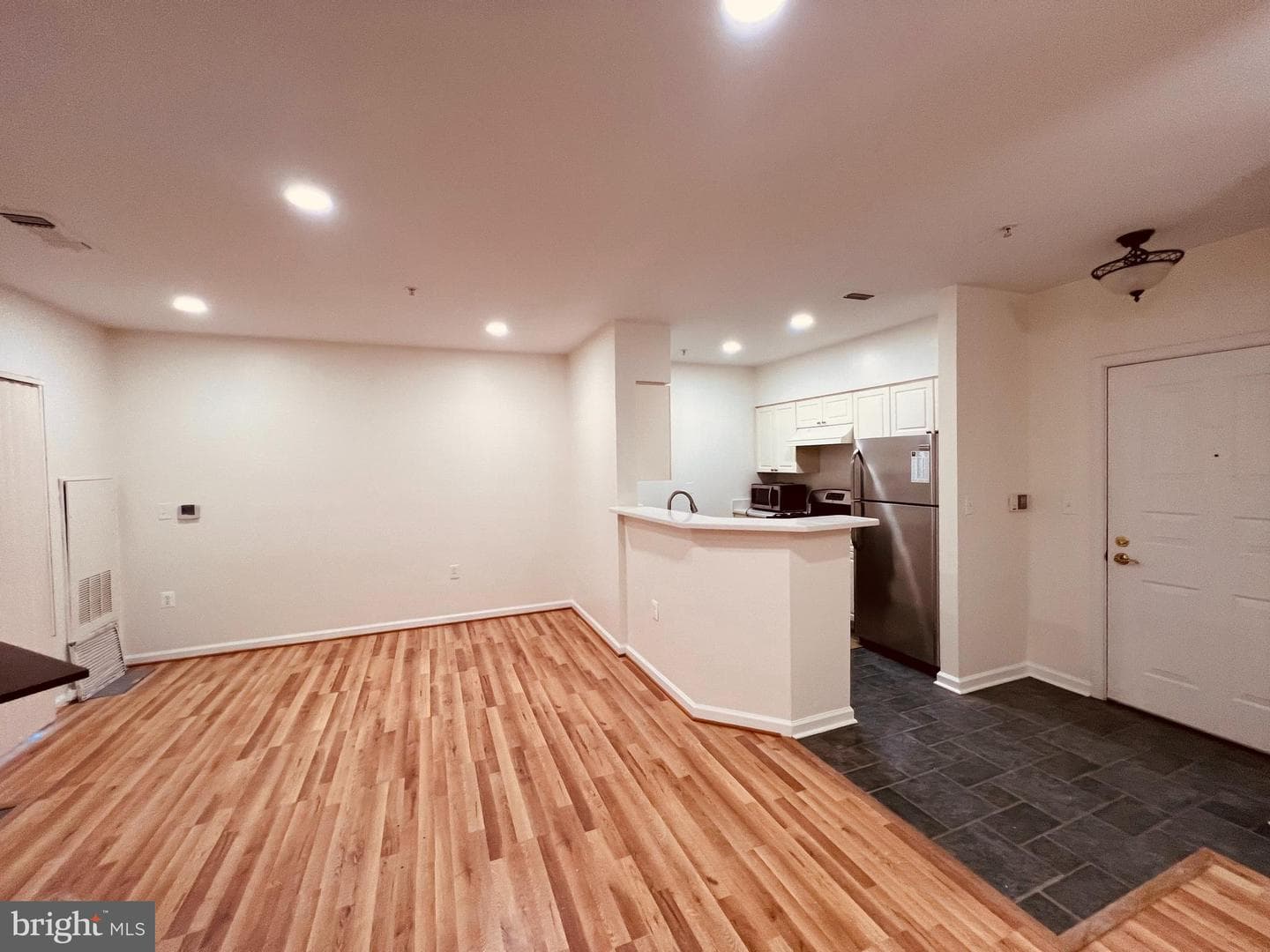 2204 Westcourt Lane #113 photo 7