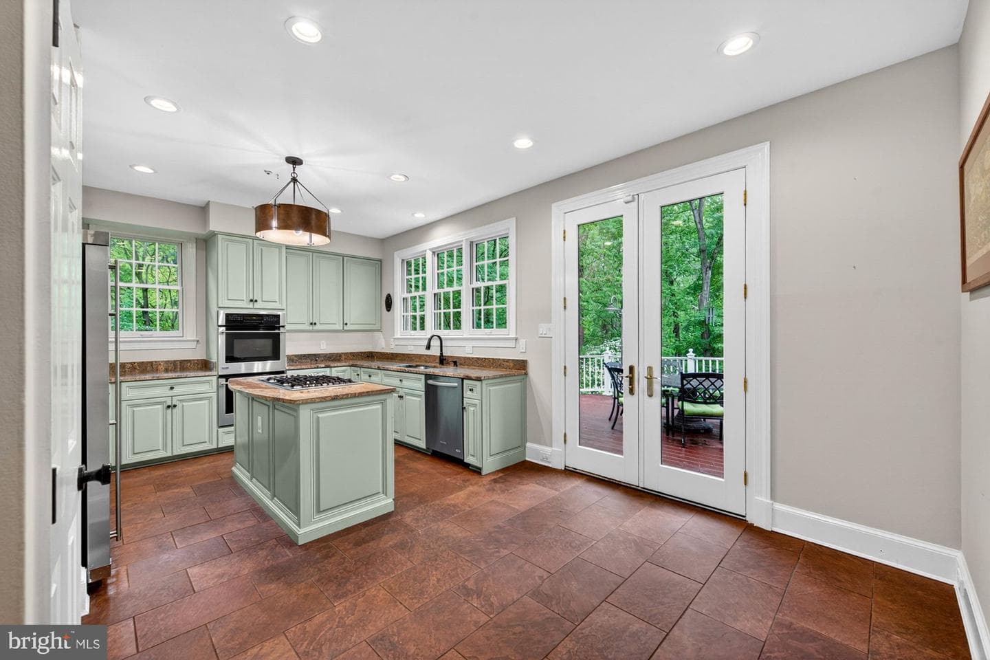1507 Night Shade Court photo 27