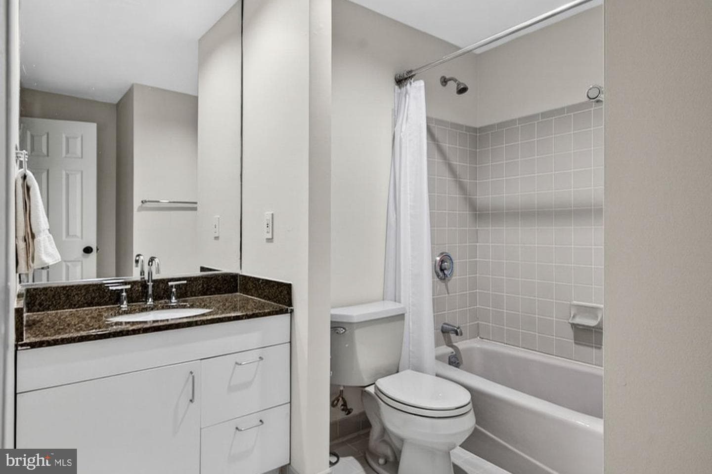 1507 Night Shade Court photo 95