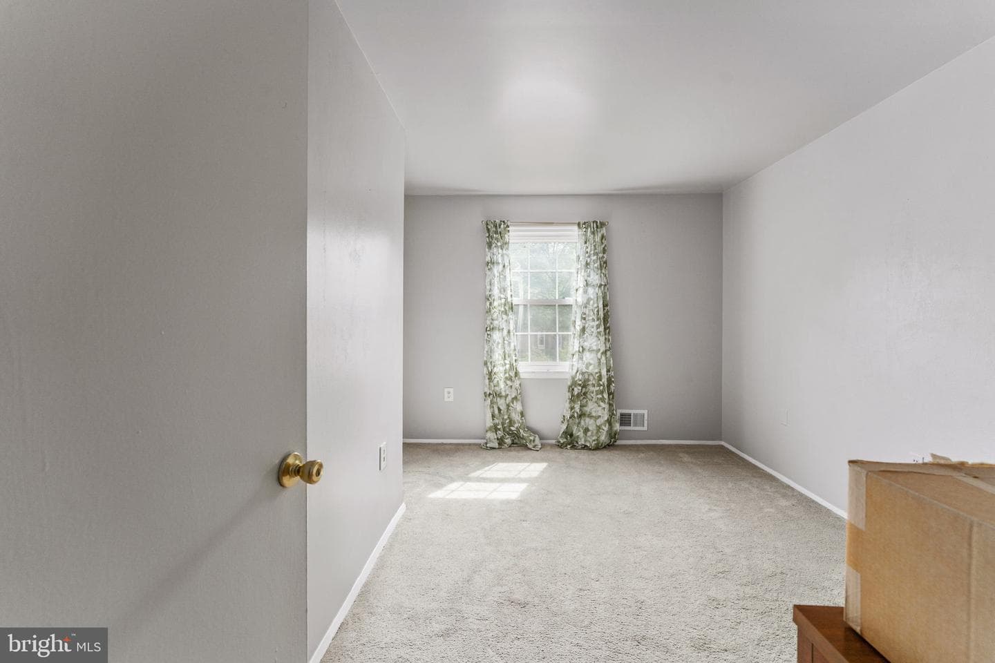 8114 Orville Street photo 42