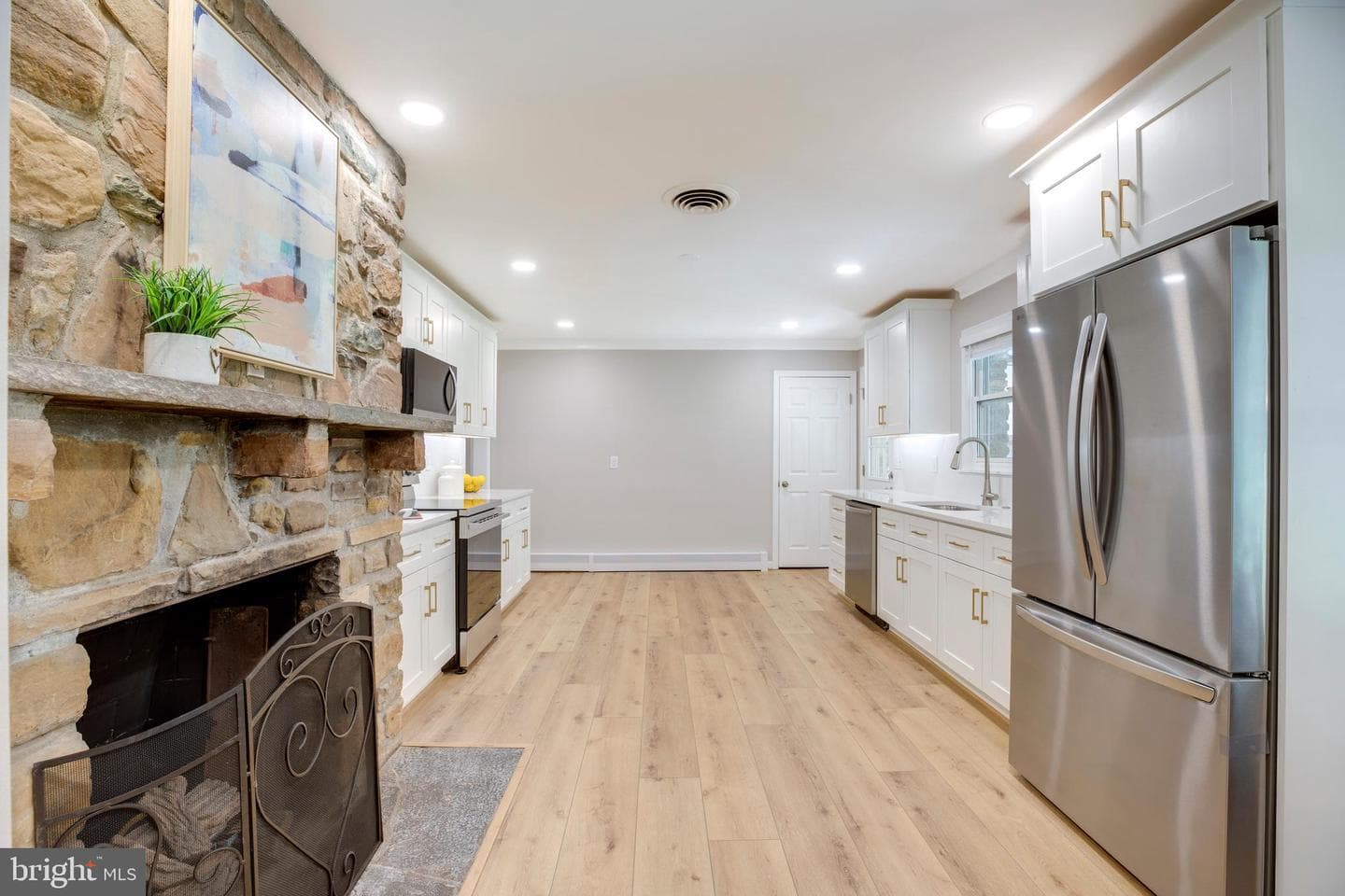 15027 Braddock Road photo 22