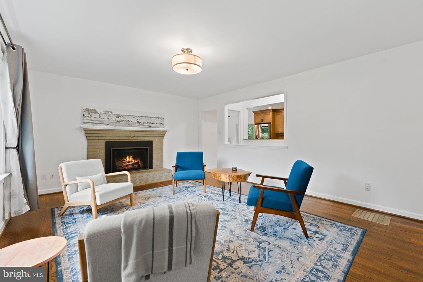 4441 Village Drive photo 9