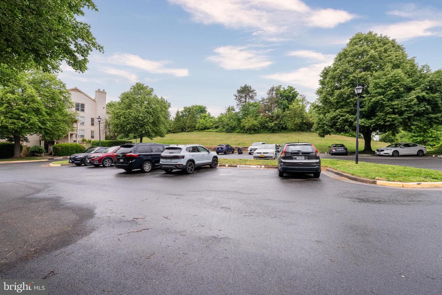 4505 Hazeltine Court #d photo 13
