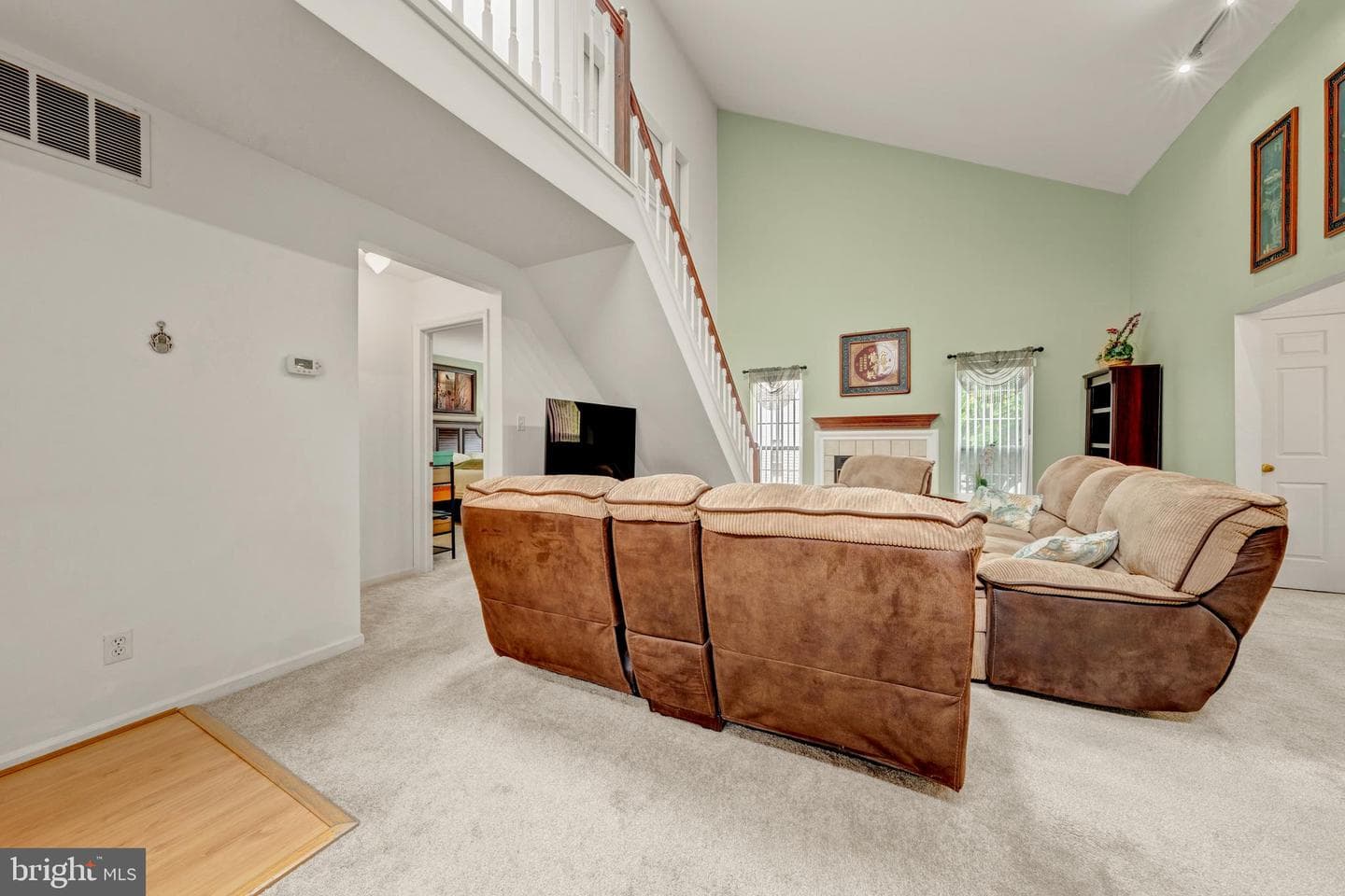 4505 Hazeltine Court #d photo 16