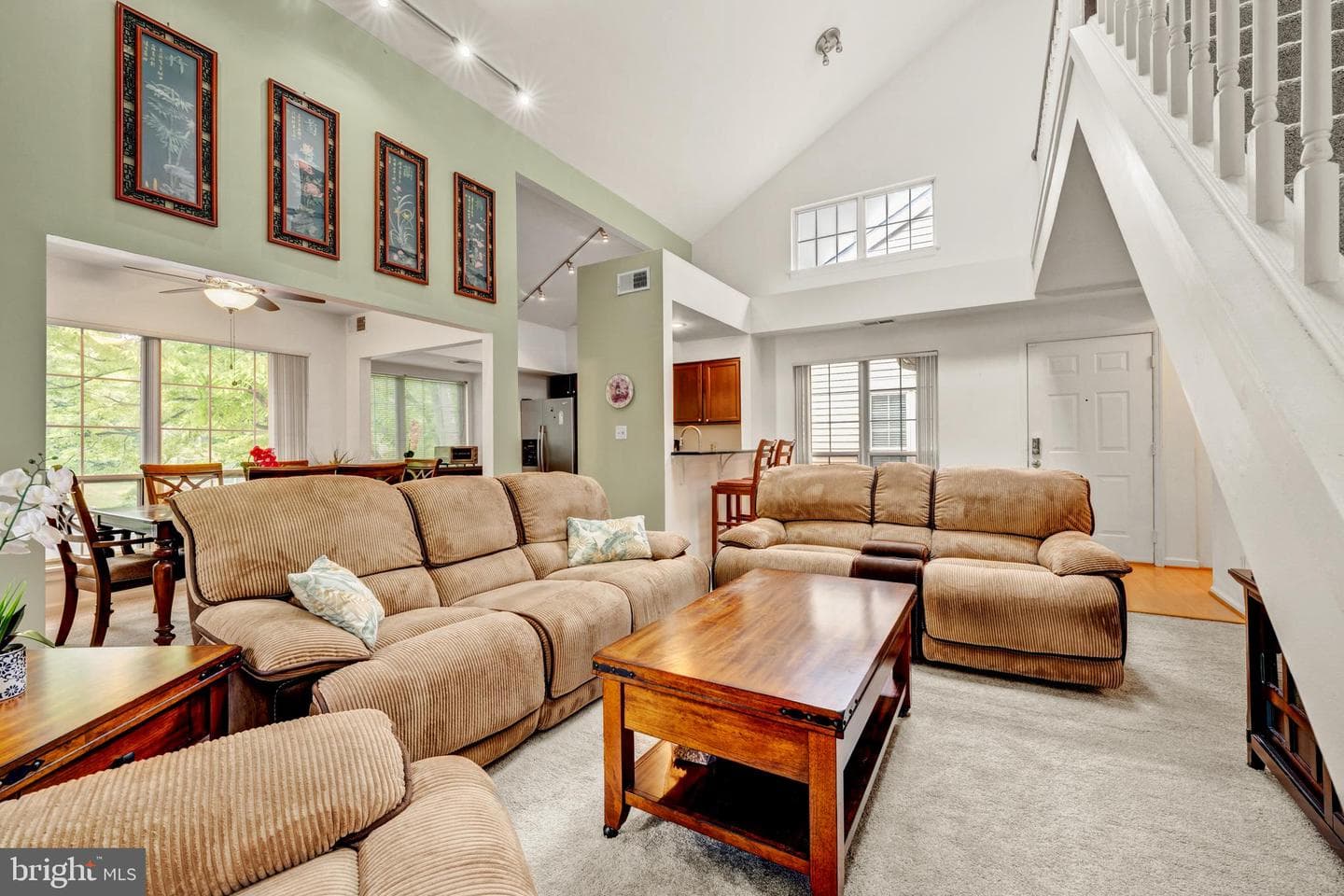 4505 Hazeltine Court #d photo 23