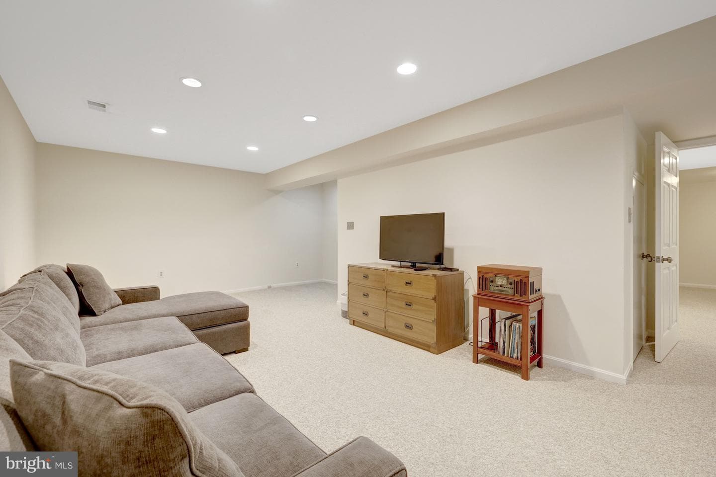 2068 Kedge Drive photo 48