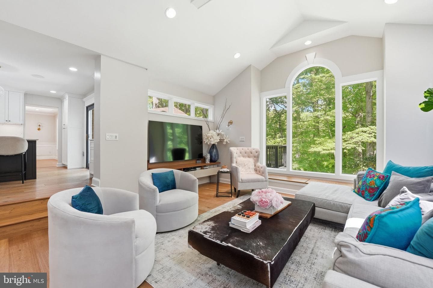 969 Spencer Road photo 14