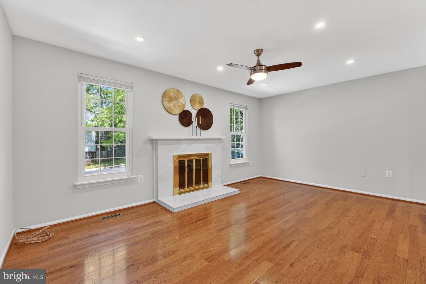 10041 Chestnut Wood Lane photo 12