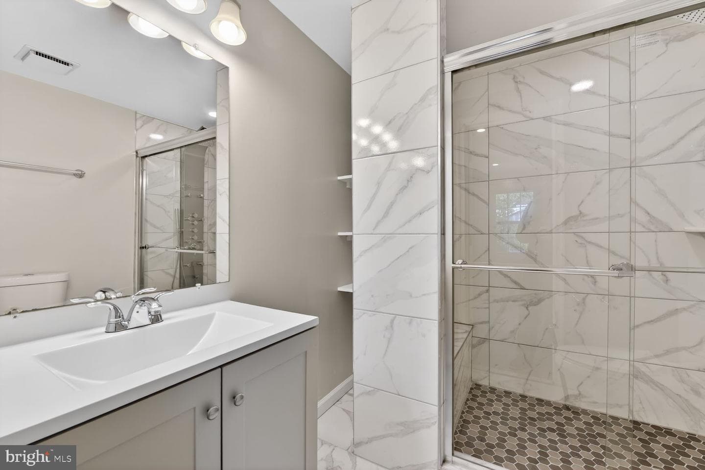 10041 Chestnut Wood Lane photo 19