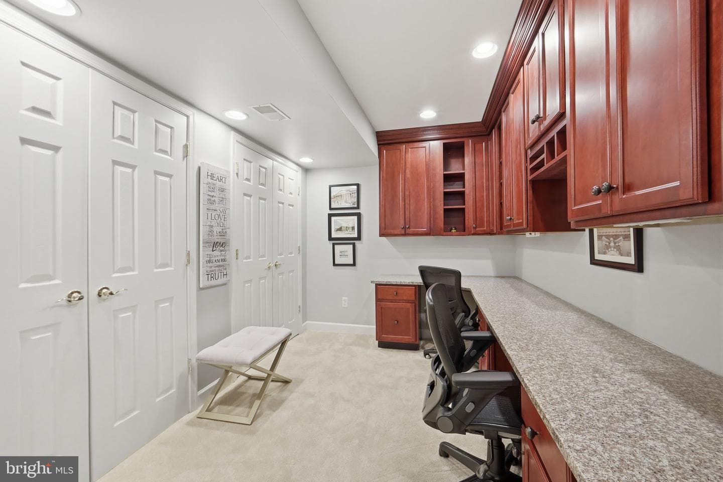 7425 Spring Summit Road photo 42