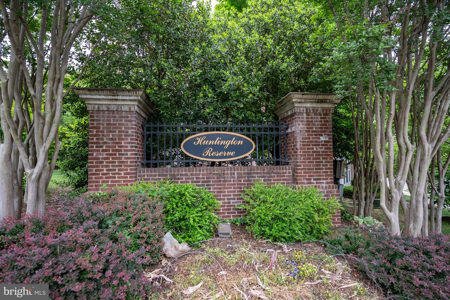 2037 Blunt Lane photo 46