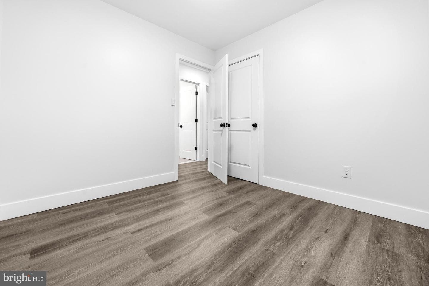 4501 Apple Tree Drive photo 18