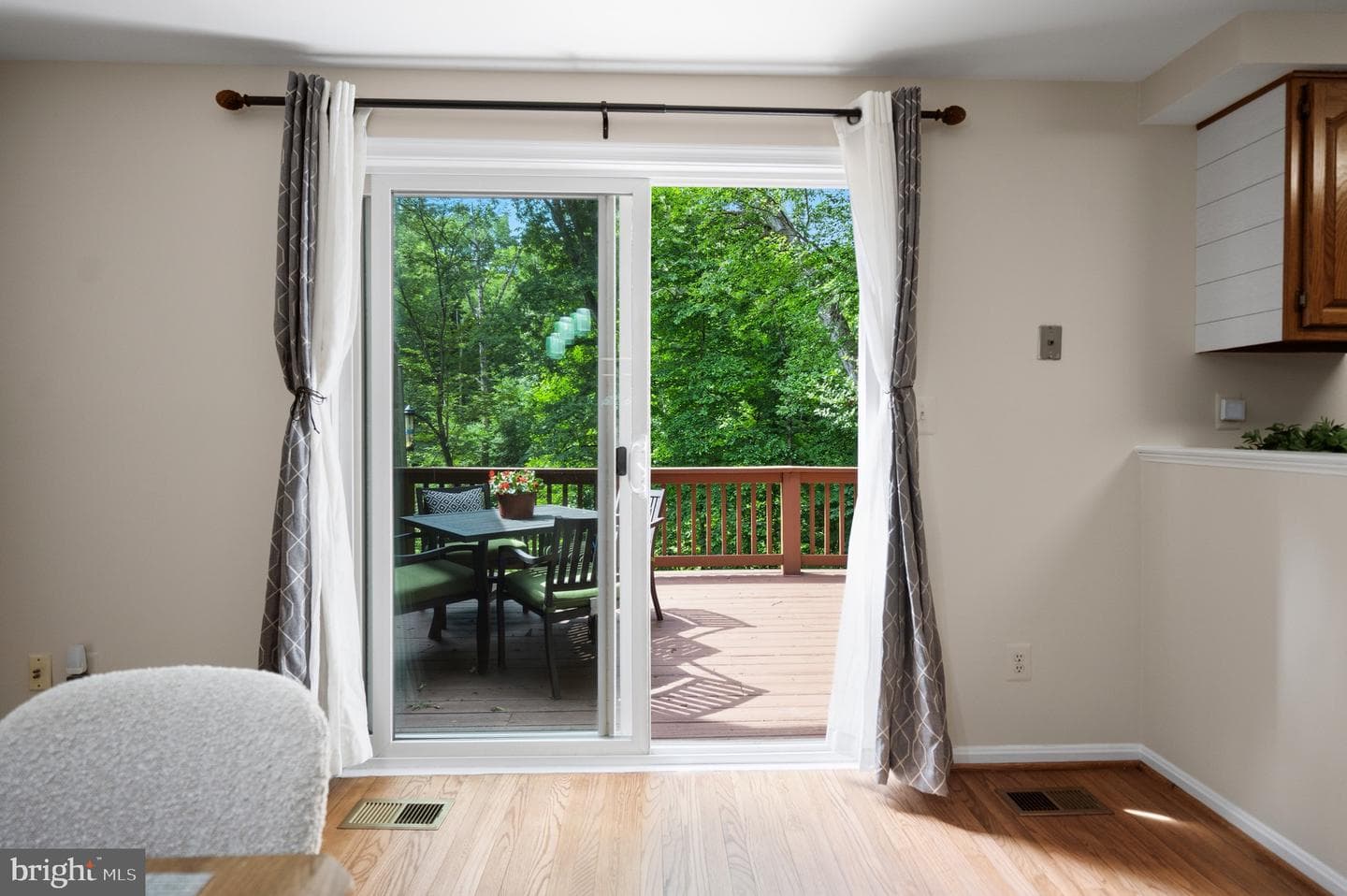 8943 Park Forest Dr photo 31