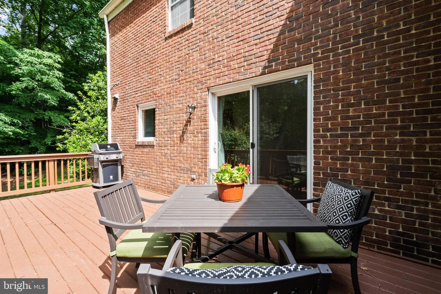 8943 Park Forest Dr photo 35
