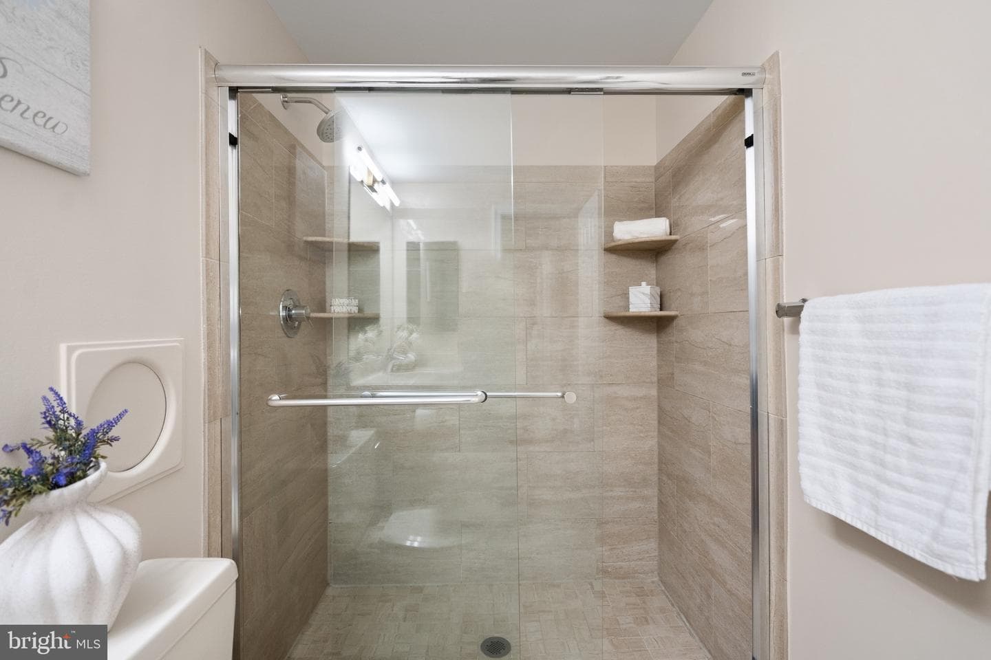 8943 Park Forest Dr photo 49