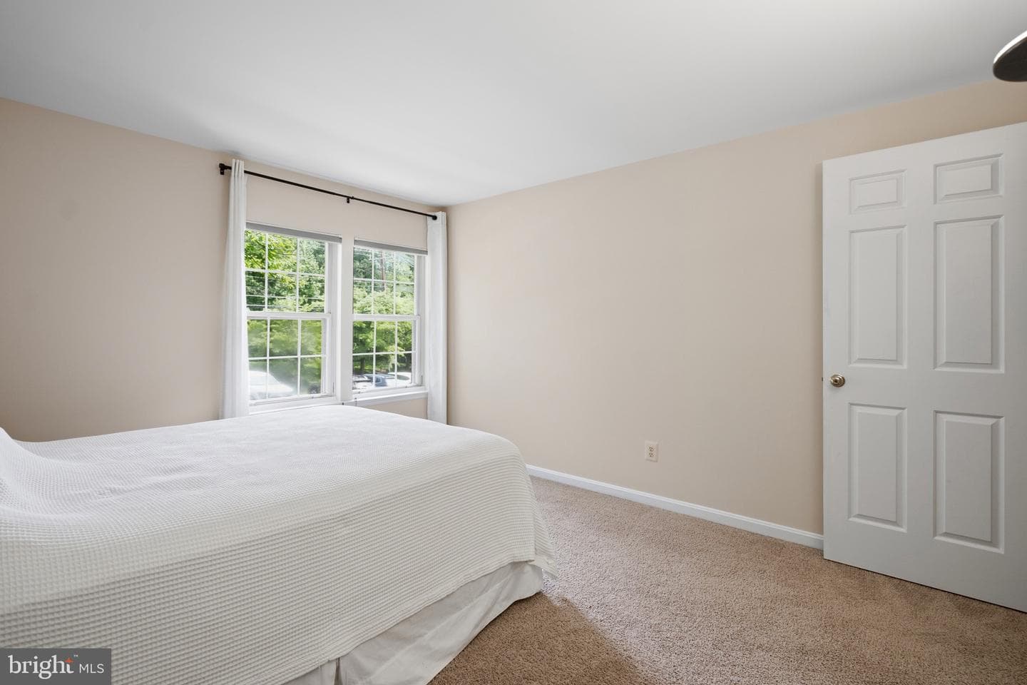8943 Park Forest Dr photo 52