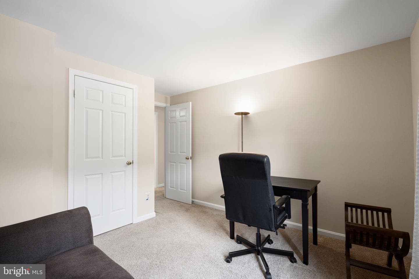 8943 Park Forest Dr photo 56