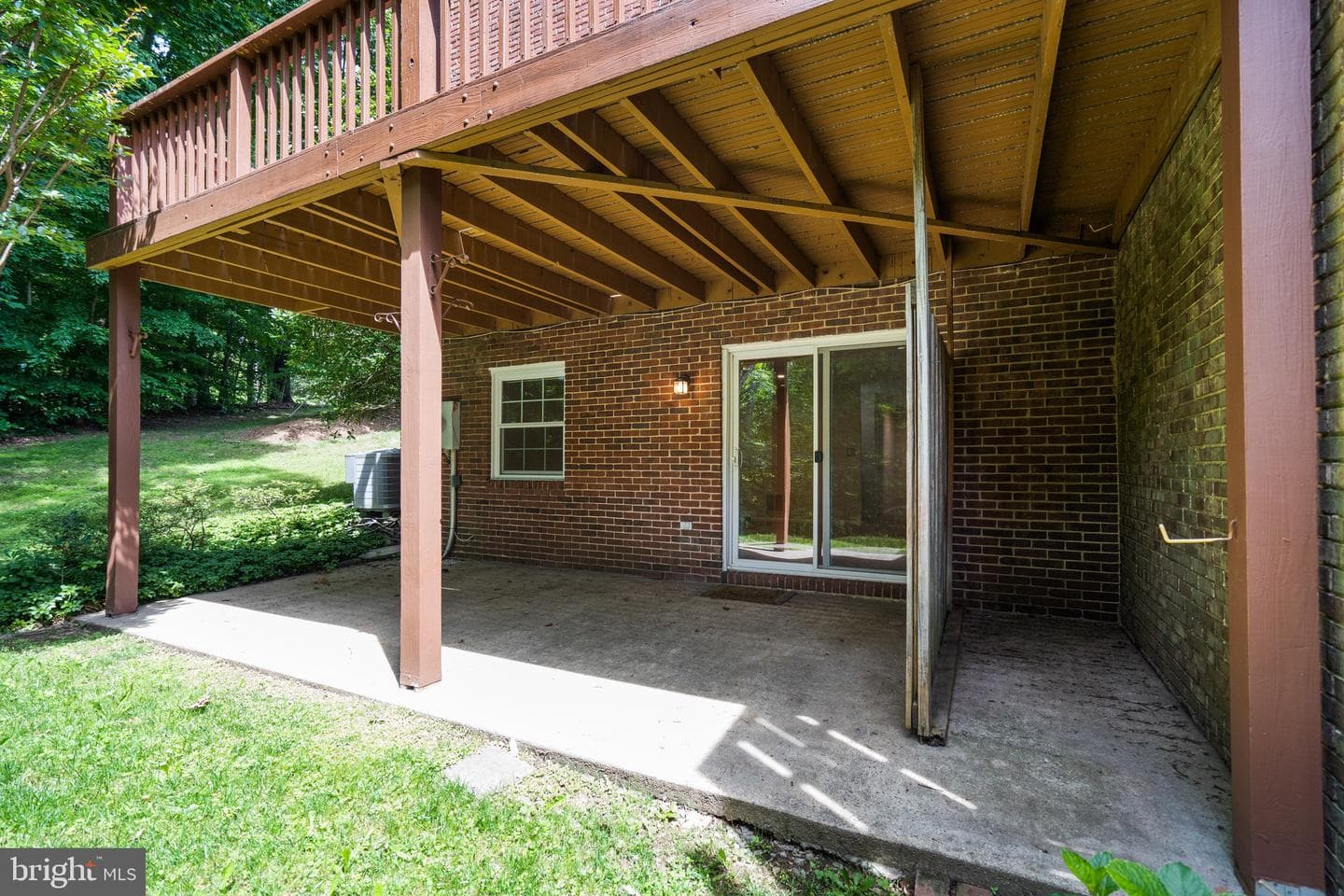 8943 Park Forest Dr photo 71
