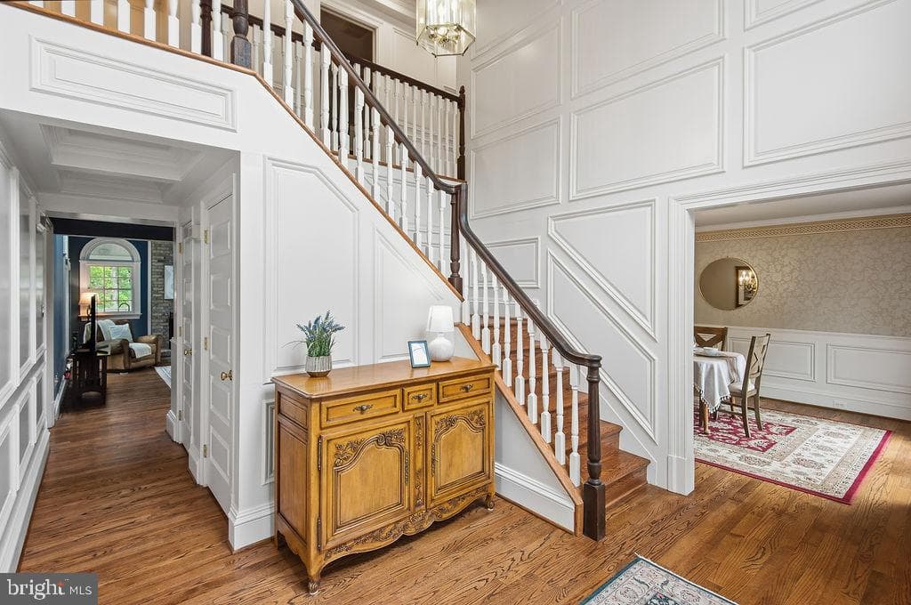 1210 Cameo Court photo 3
