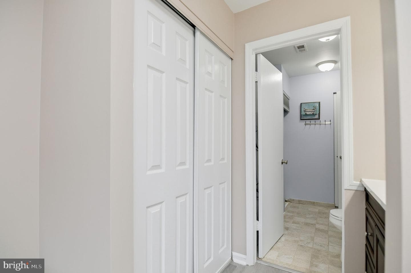 2799 Yarling Court #2799 photo 17