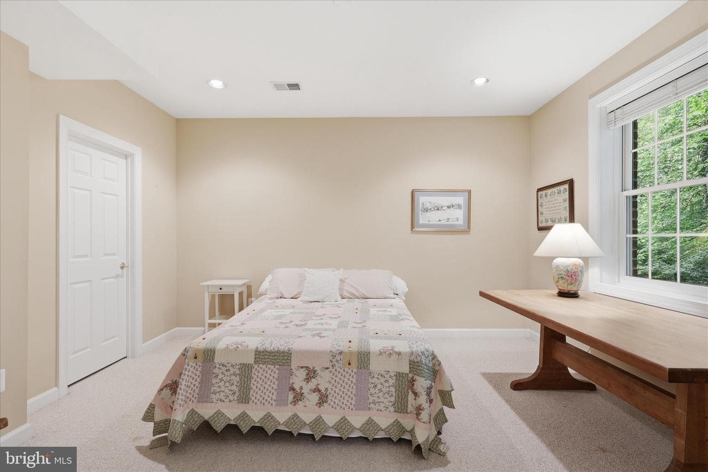 10693 Alliwells Court photo 49