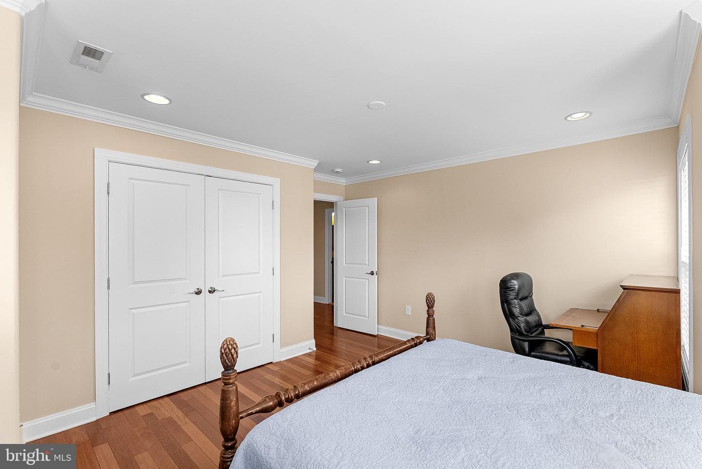 6932 Alpine Drive photo 36
