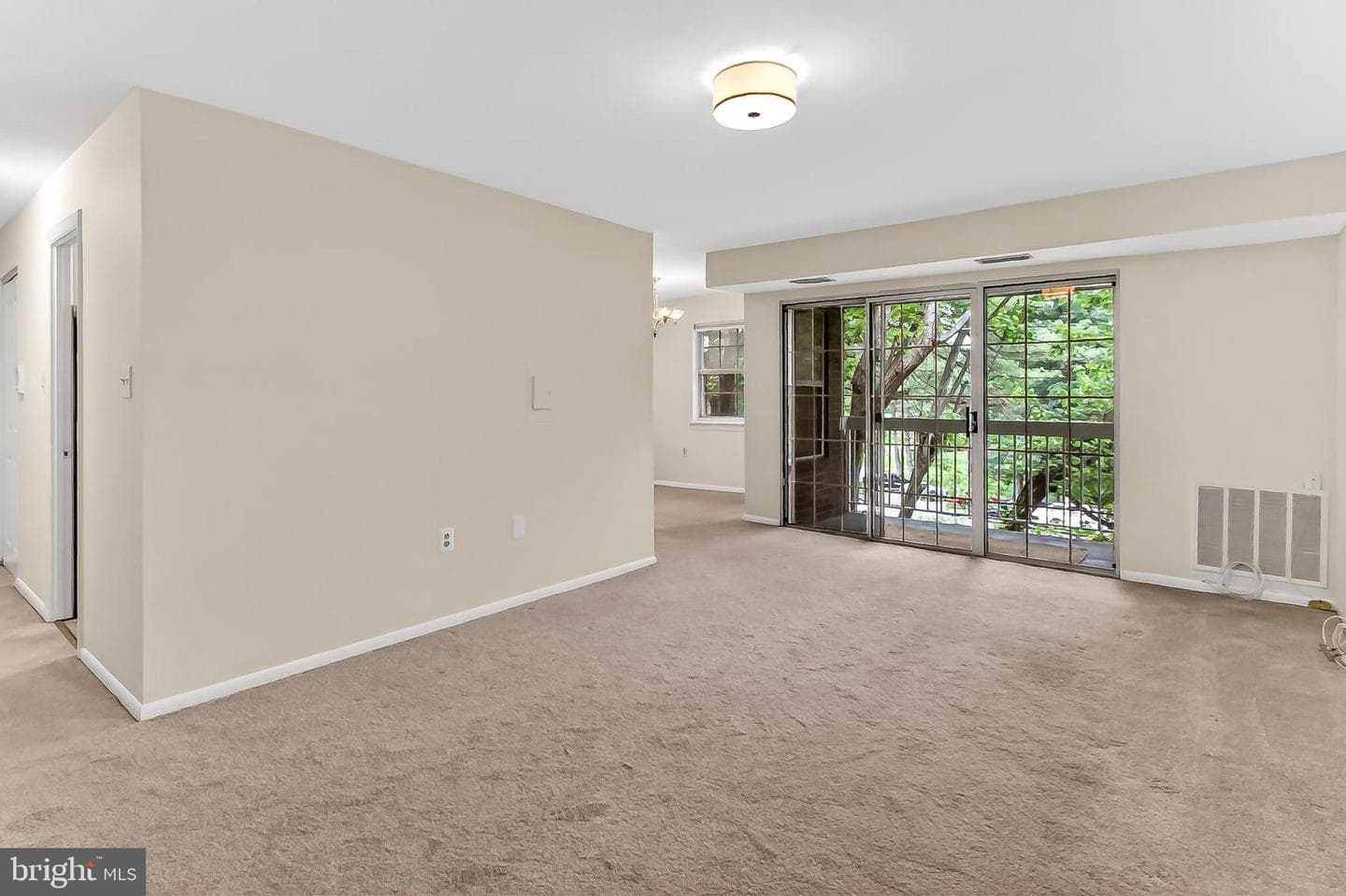 1948 Kennedy Drive #203 photo 12